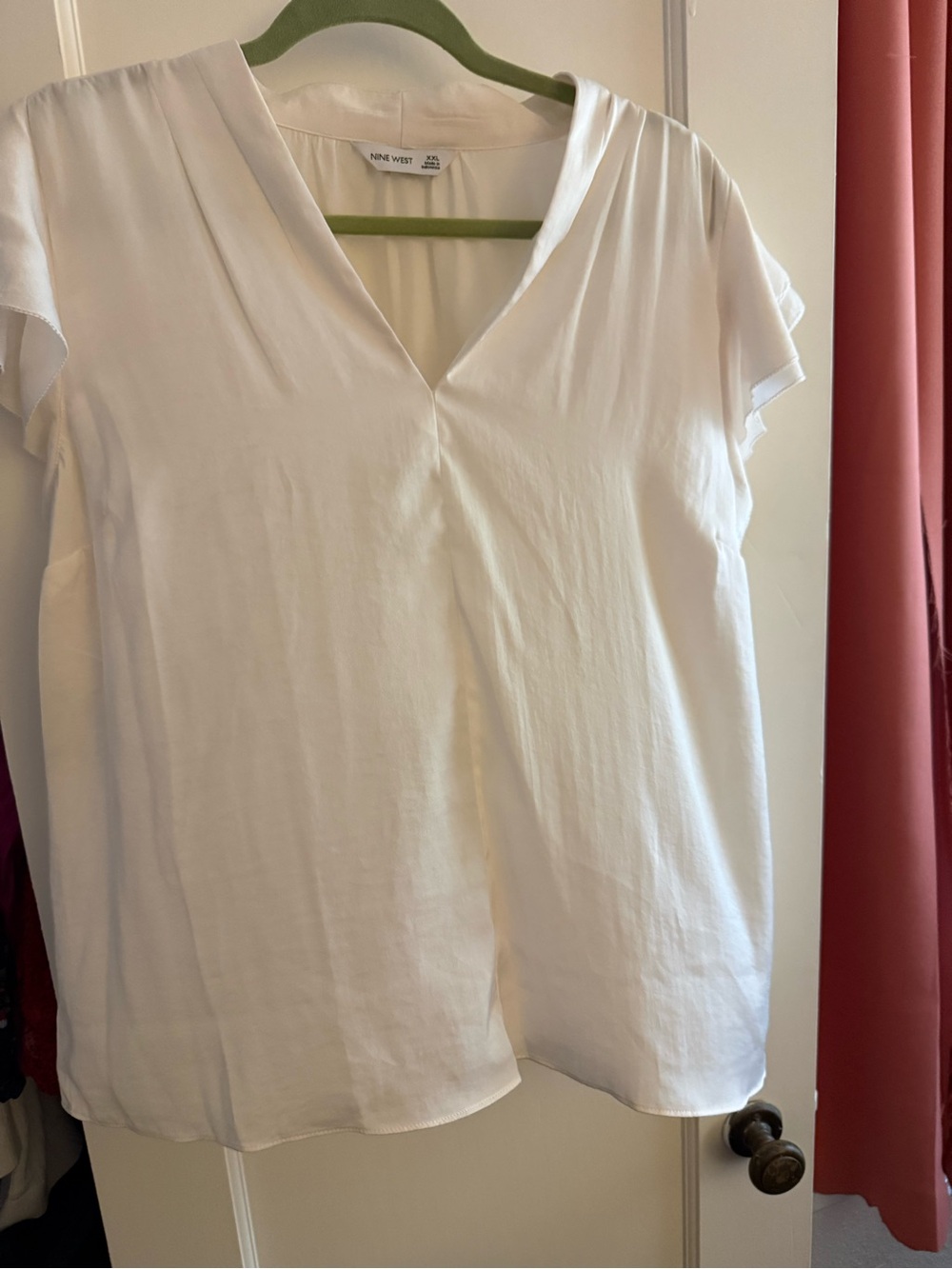 Nine West White V-Neck Flutter Sleeve Blouse